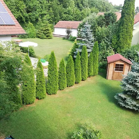 Elli * Kumhausen