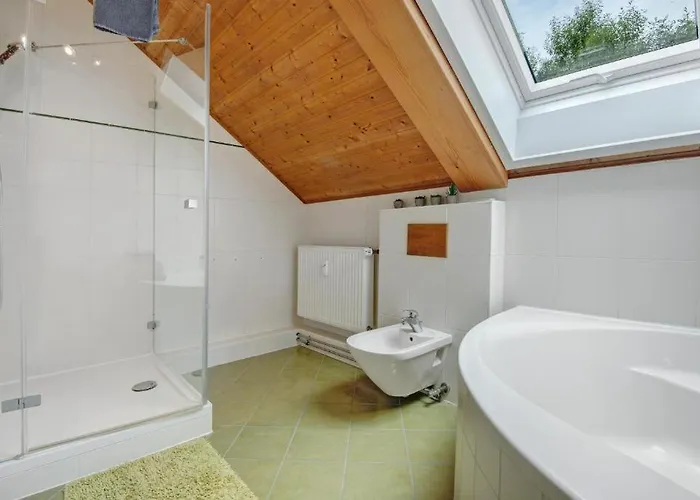 Elli 아파트 Kumhausen